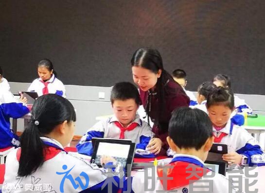 奧威亞2019年推動“平臺+教育”服務(wù)模式